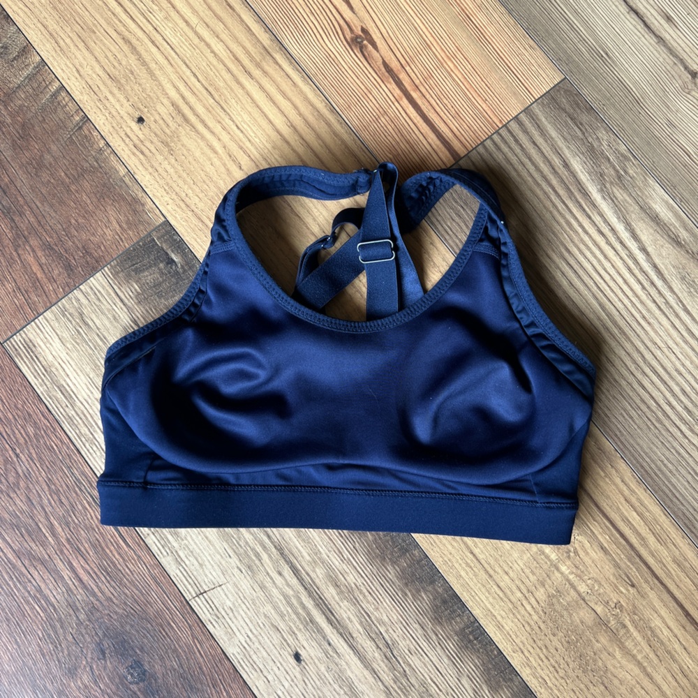 fabletics sports bra